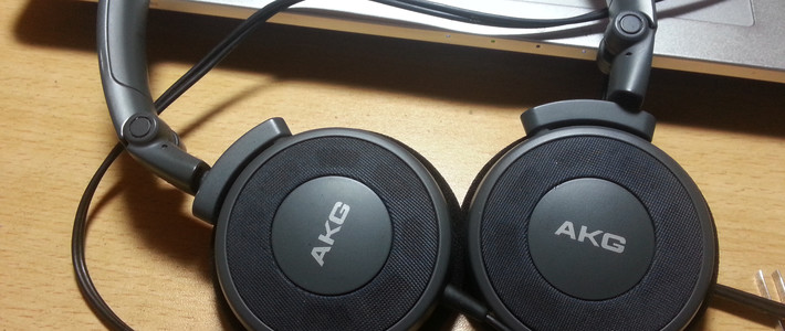 AKG 爱科技 K420 头戴式耳机 更换耳罩,满血复