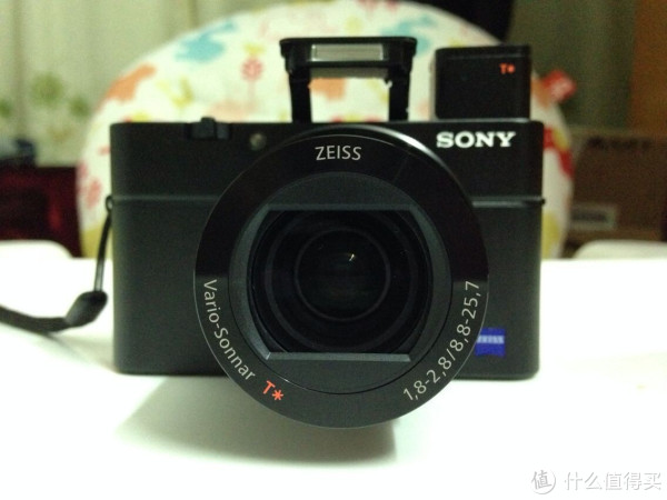 SONY 索尼 DSC-RX100 M3 黑卡数码相机,人像