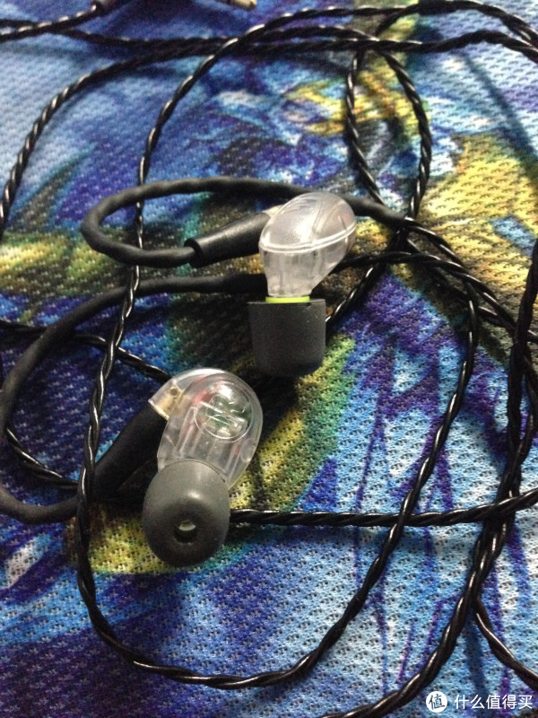 晒一晒近期新到的杂物:AKG k3003、ie800、W