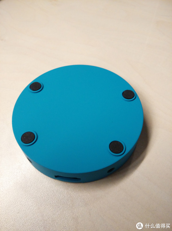 我的PS4周边小玩意:VENTION 威迅 hdmi 三进