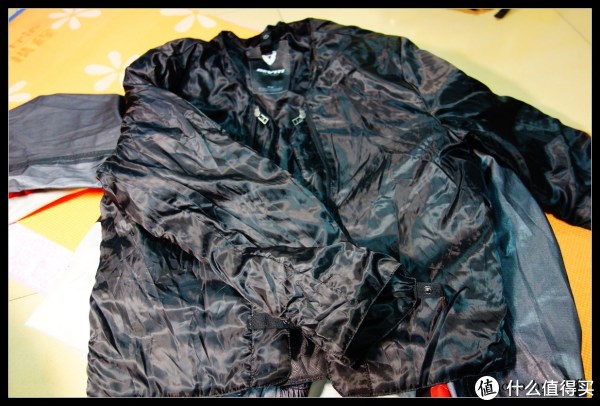 摩托车骑行装备选购攻略 | 骑行服推荐_骑行装