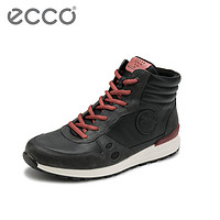 ECCO CS14系列,女鞋男穿附鞋柜照片。