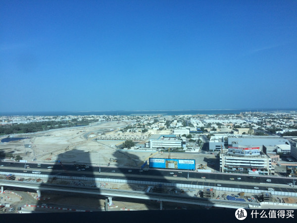 迪拜&阿布扎比游记 | 迪拜租车驾照信息_法拉