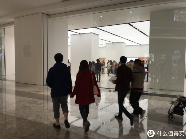 Apple Store的iPhone屏幕维修记