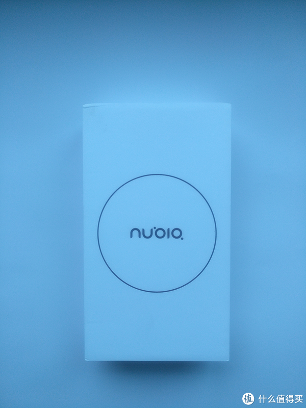 大屏当道下的小屏非主流手机 nubia 努比亚 小