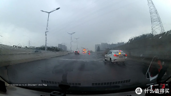雨季开车看不清?老司机真空无打底分享6种「雨敌」购买使用指南