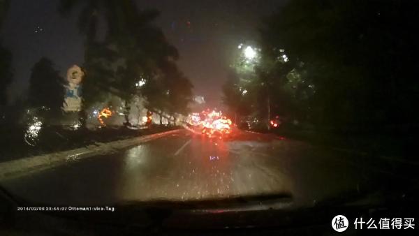 雨季开车看不清?老司机真空无打底分享6种「雨敌」购买使用指南