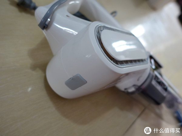 便宜又好用的手持吸尘器 58e47e493e75a4988.jpg_e600.jpg