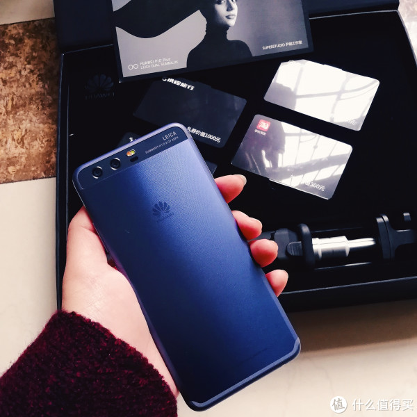 买信仰还是性价?华为P10、荣耀V9对比测评,附