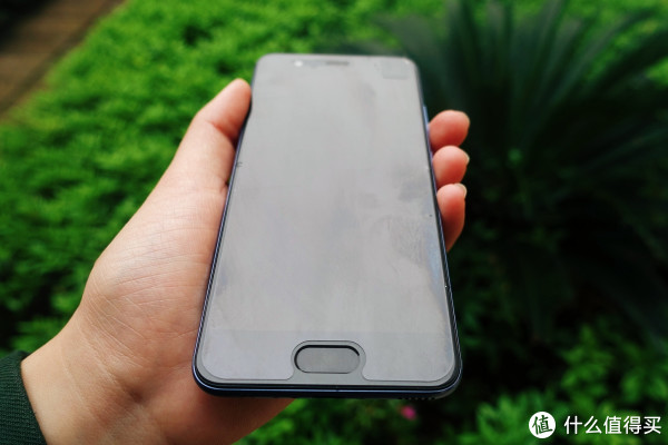 买信仰还是性价?华为P10、荣耀V9对比测评,附