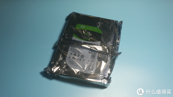 晒单大赛#为了转移积累了6年的片源 入手一块seagate 希捷酷鱼 2t
